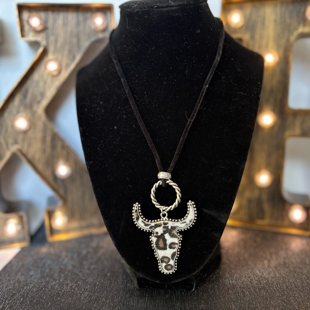 “NEW” 18” Velvet Black Cowprint Necklace